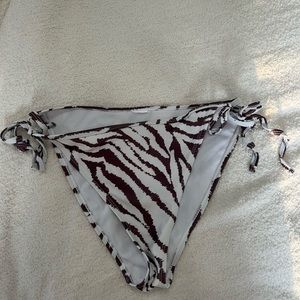 Brand new bikini bottoms